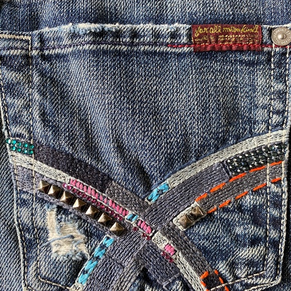 7 for AMK gorgeous mini skirt - Picture 7 of 8